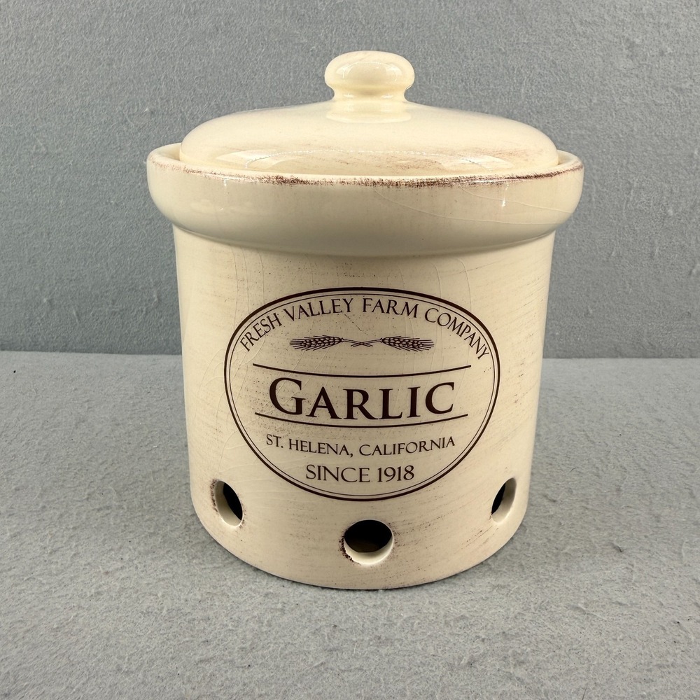 Chefs Fresh Valley Farm Co Stoneware Garlic Keeper Storage Crock Canister 7"